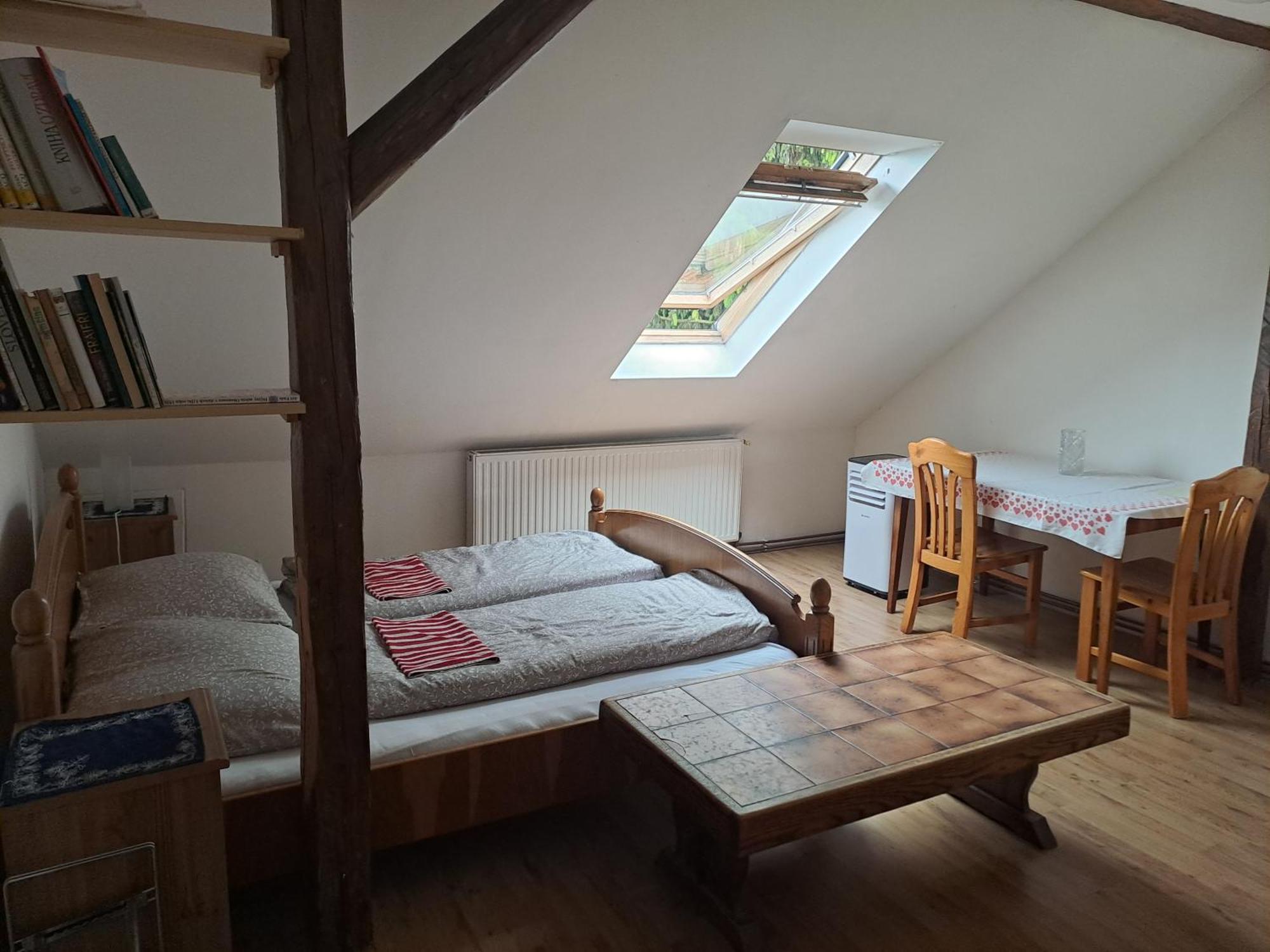 Podkrovni Apartman Olomouc Extérieur photo